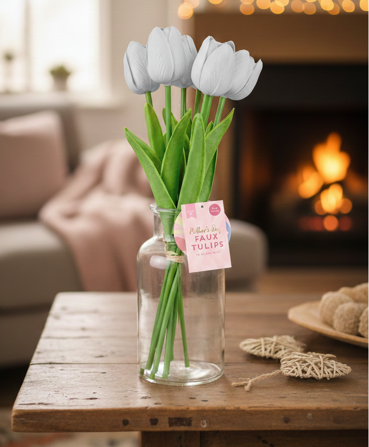 Tulip vase white