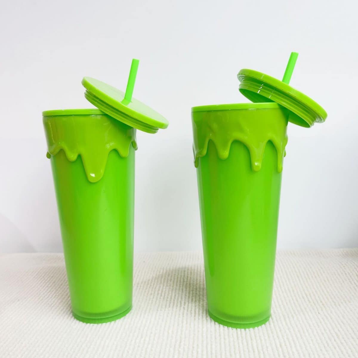 Slime glow tumblers( Starbucks style)