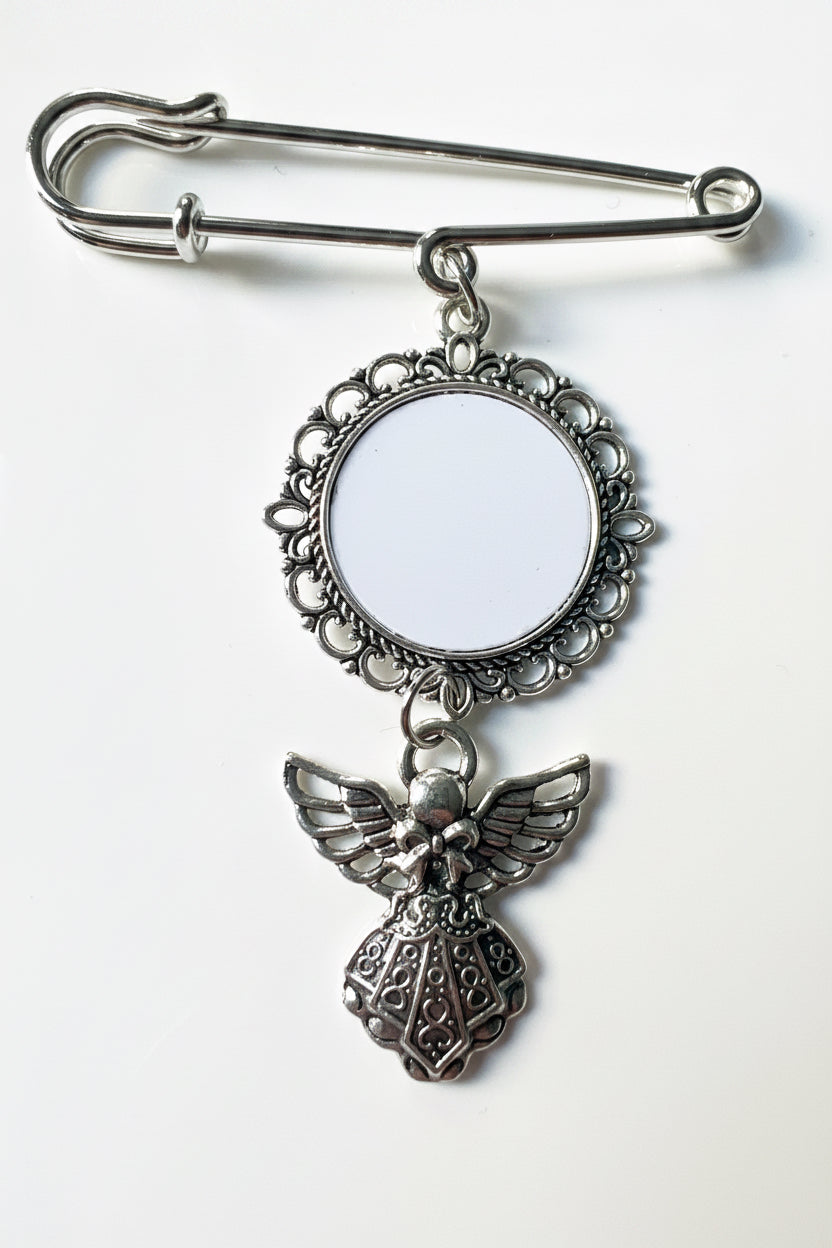 Bouquet brooches