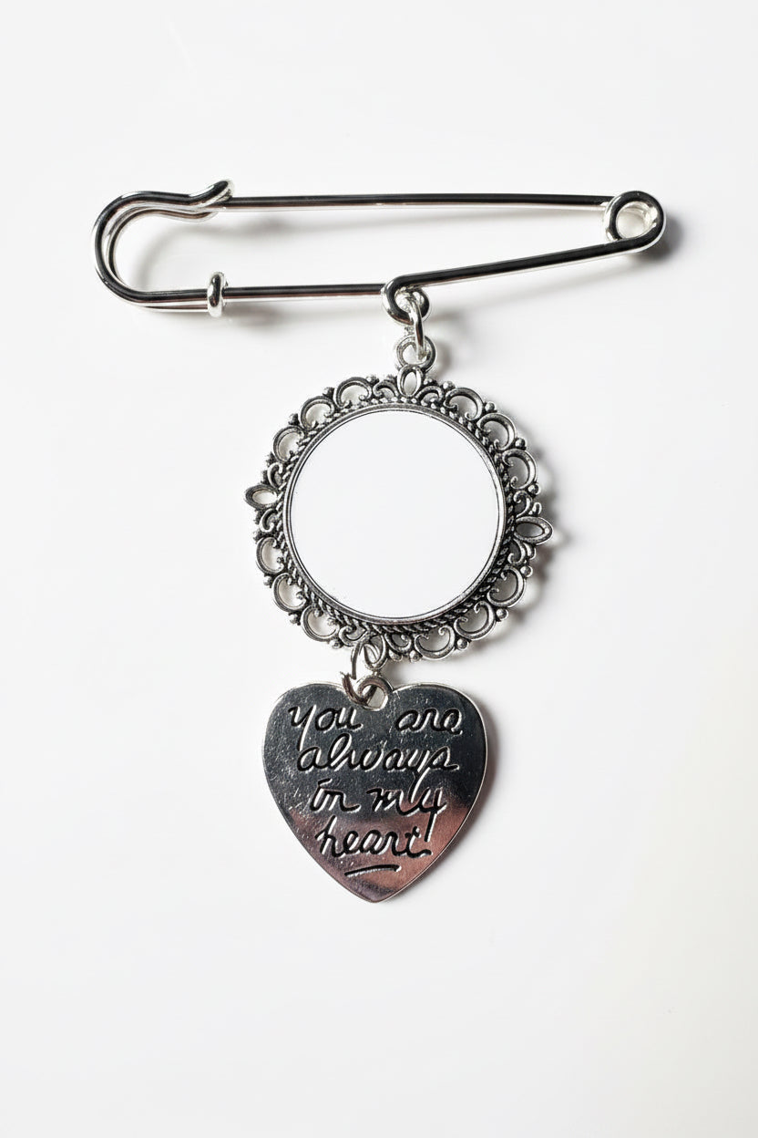 Bouquet brooches