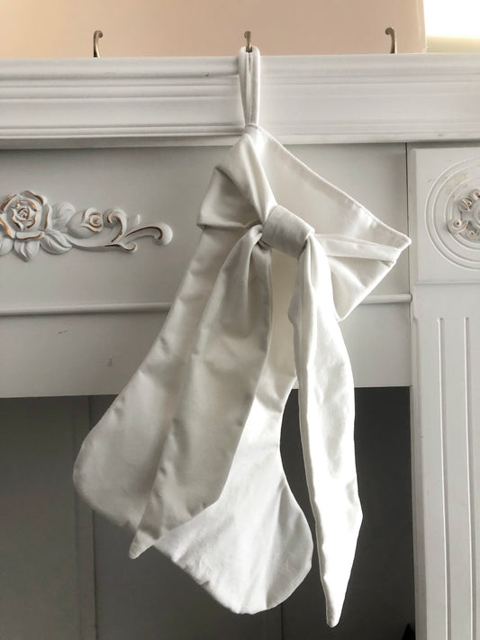 Bow stockings