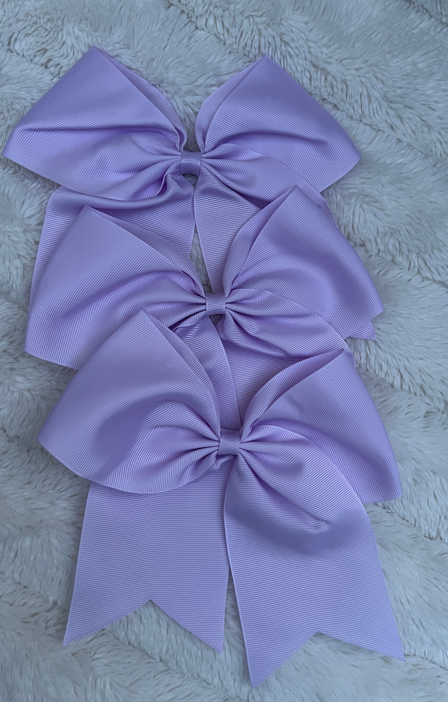 6” Bow lilac