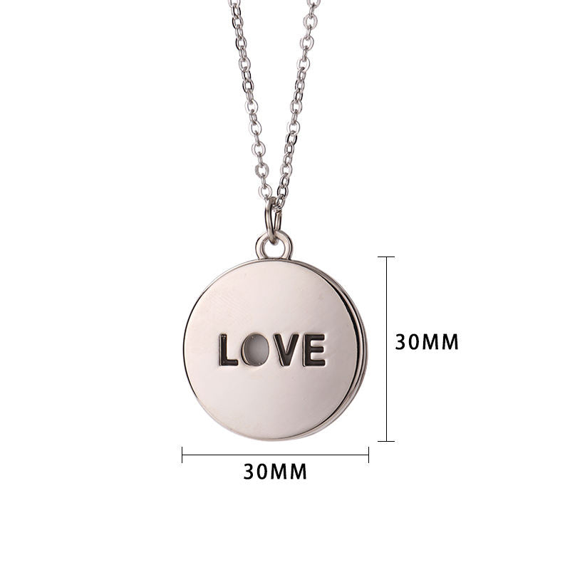 Heart & love necklace