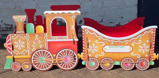Gingerbread train and carriage