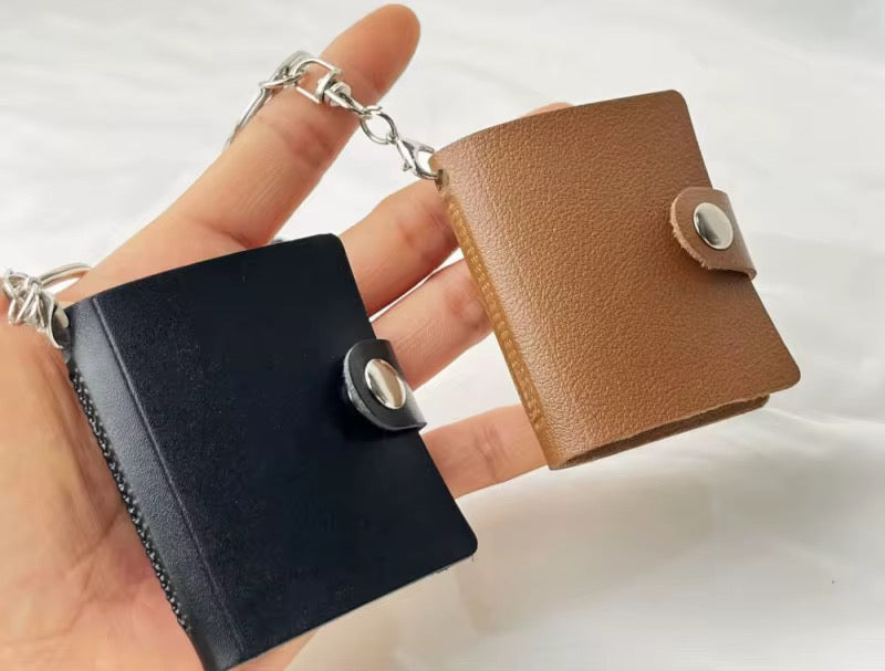 Photo album keychain