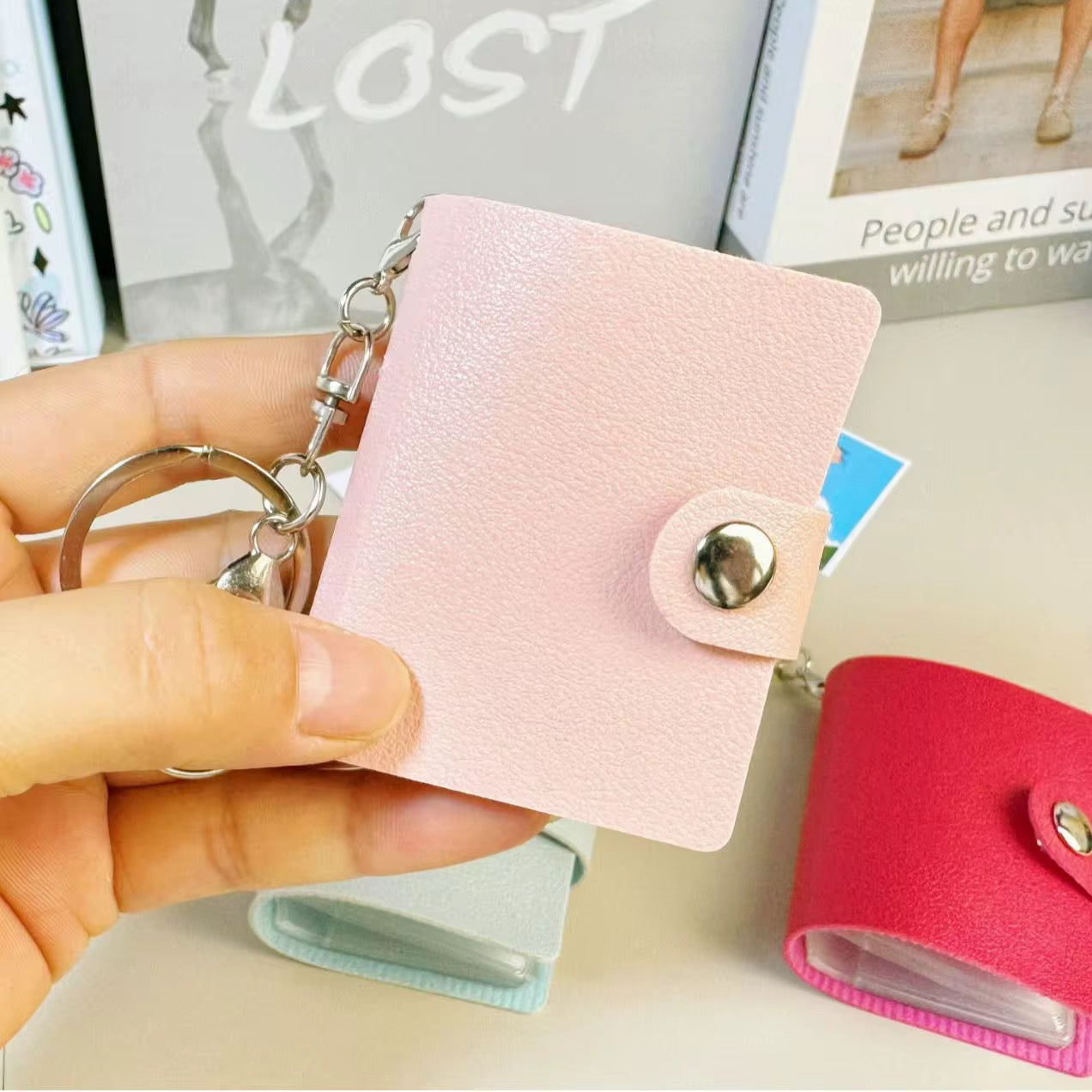 Photo album keychain