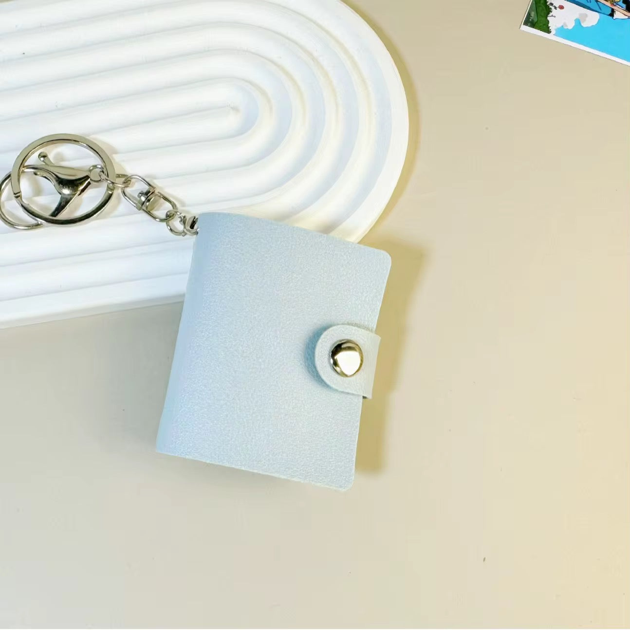 Photo album keychain