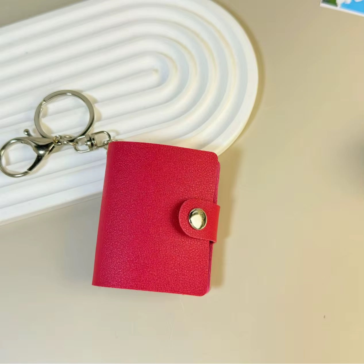 Photo album keychain