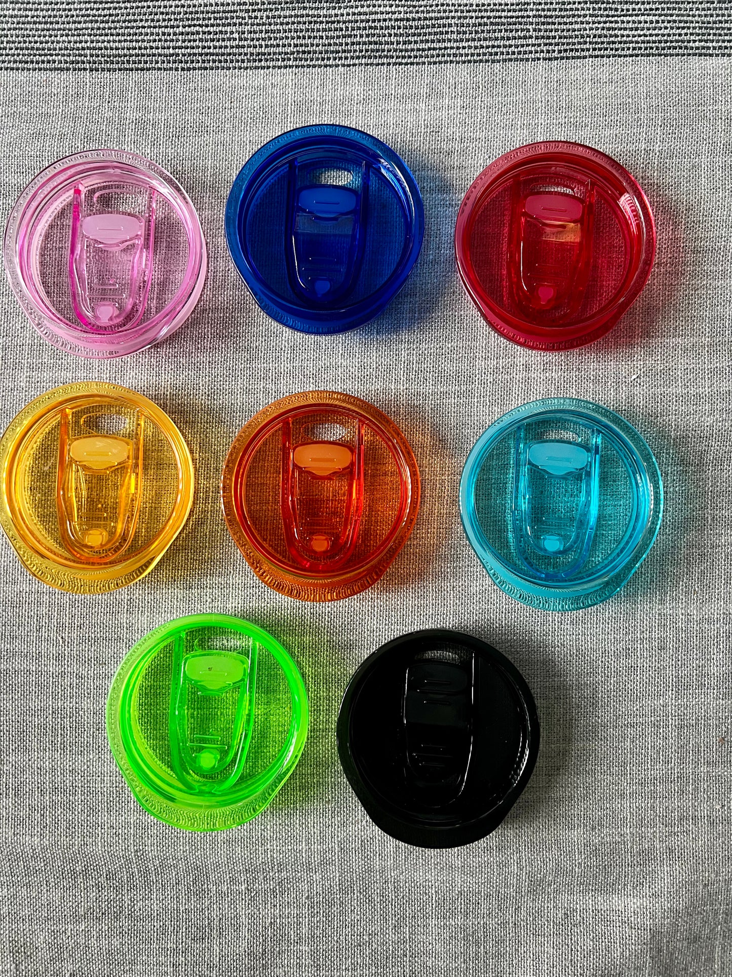 Lids Coloured plastic